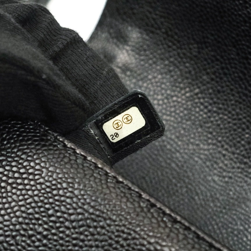 Chanel Boy Quilted Medium Black Caviar Ruthenium Hardware