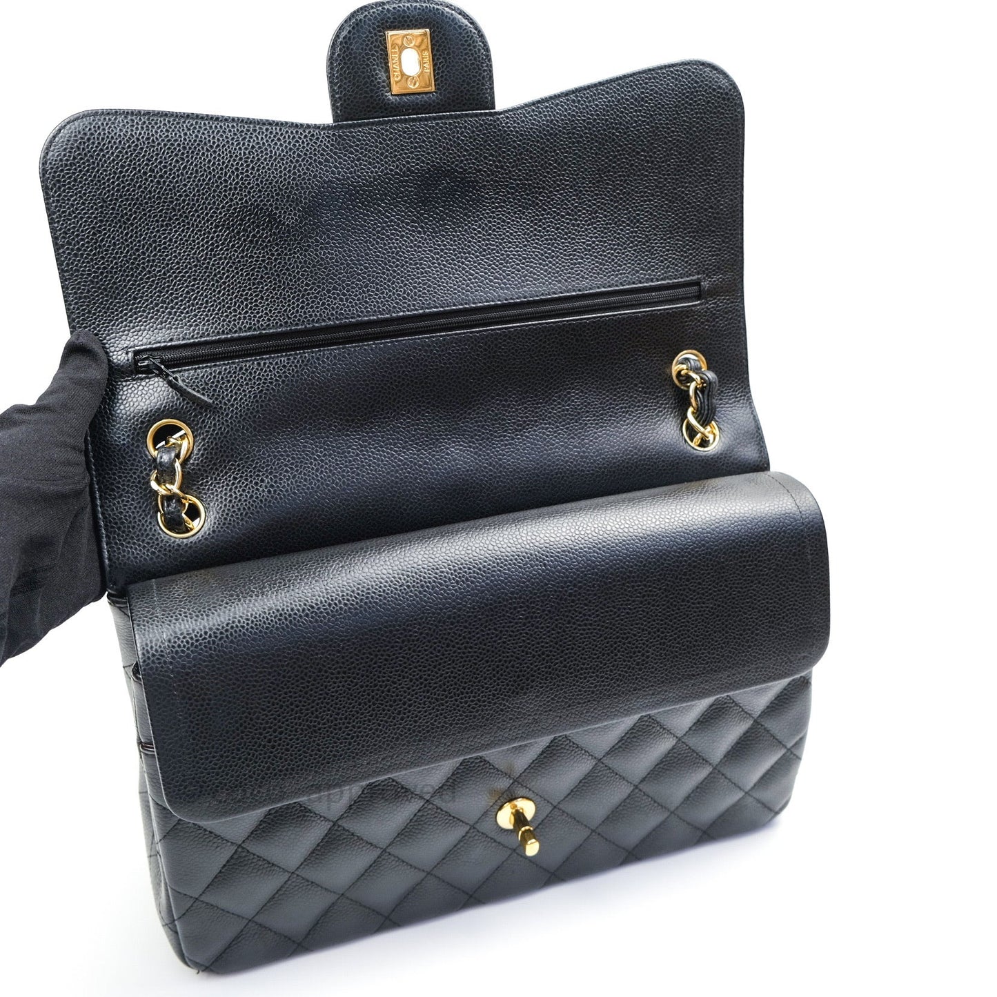 Chanel Jumbo Double Flap Black Caviar Gold Hardware⁣⁣