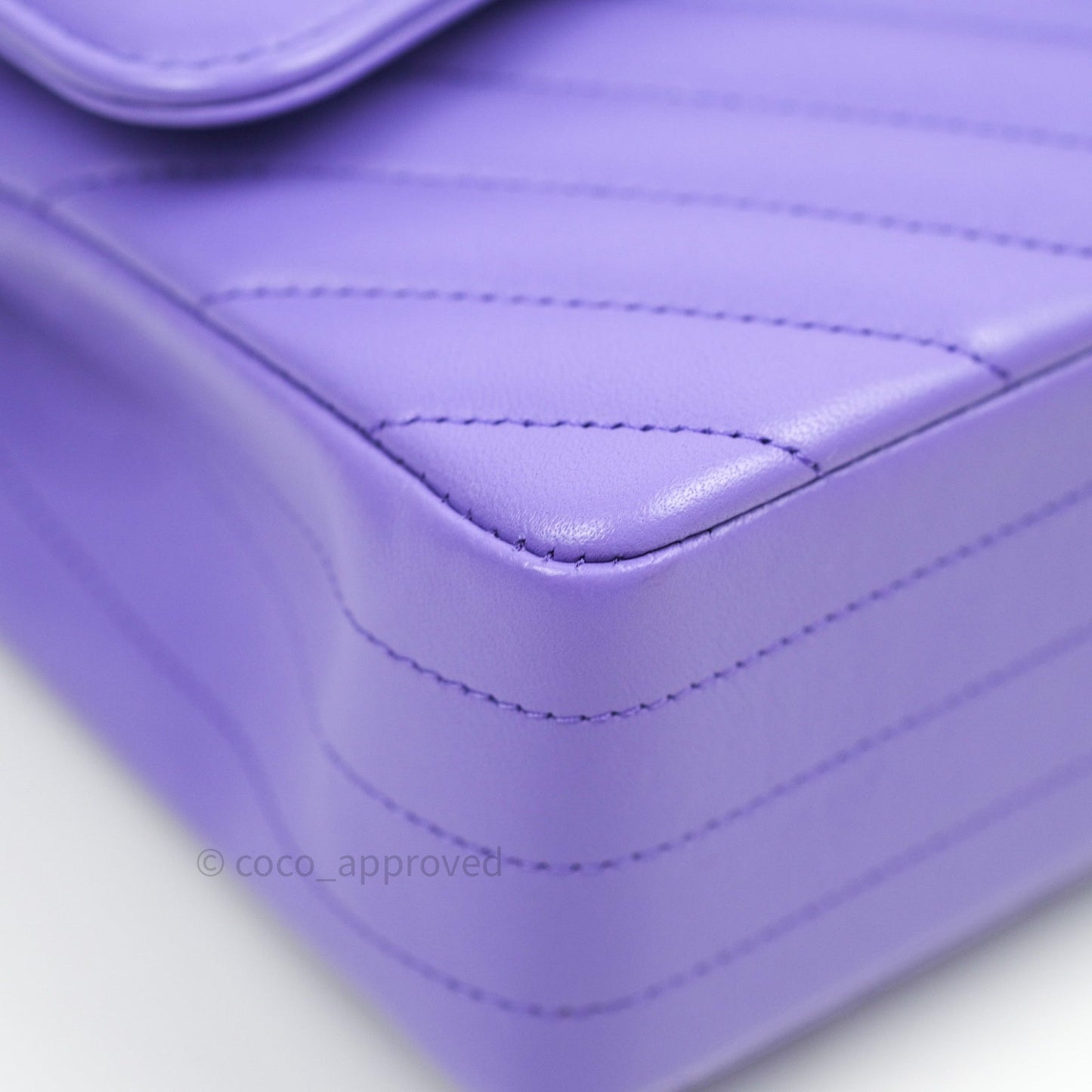 Chanel Classic Small S/M Flap Purple Lambskin Light Gold Hardware
