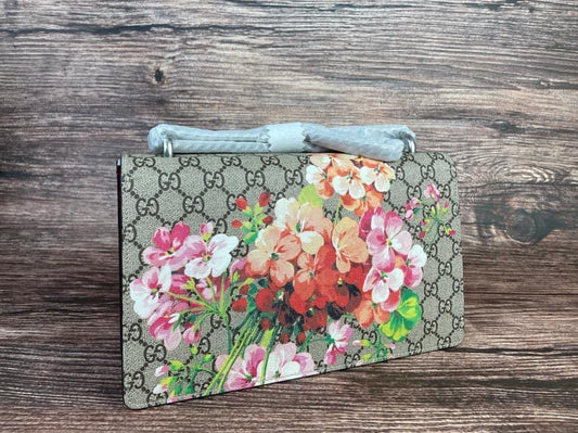 Luxury Gucci Dionysus Blooms Small Shoulder Bag