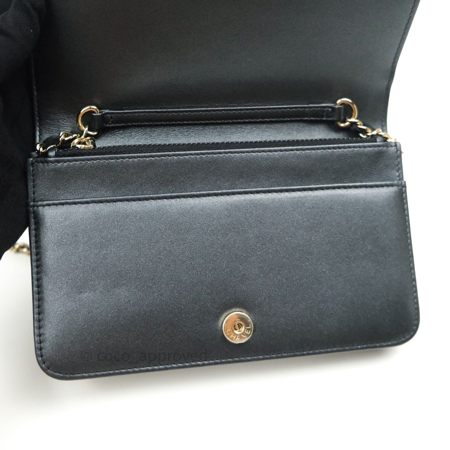 Chanel Quilted Black Iridescent Lambskin Pearl Wallet On Chain WOC