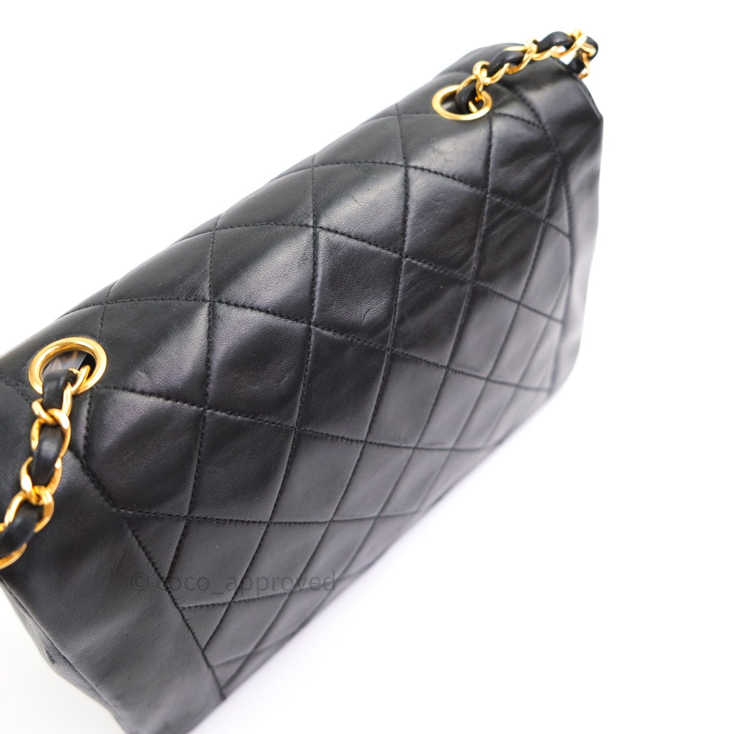 Chanel Black Quilted Lambskin Medium Vintage Classic Diana Flap Bag
