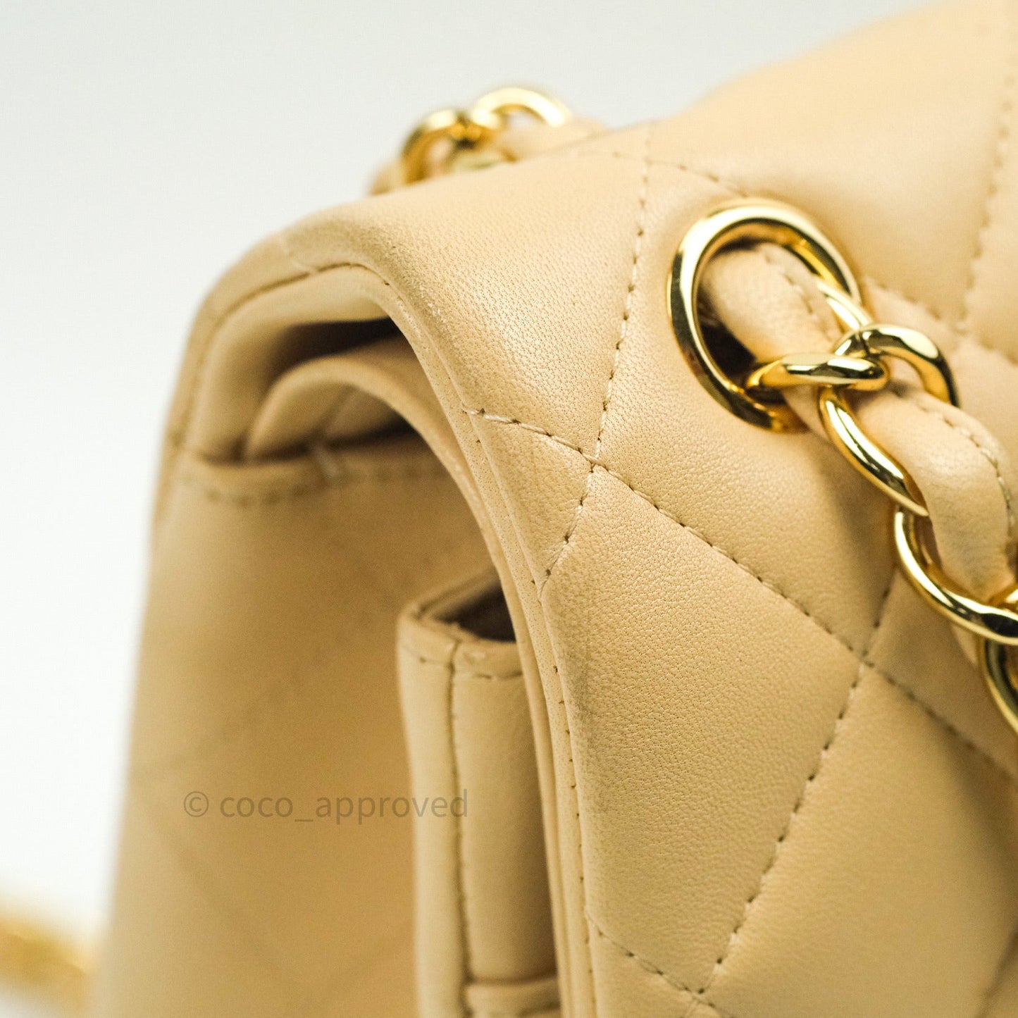 Chanel Classic Jumbo Double Flap Beige Lambskin Gold Hardware⁣⁣