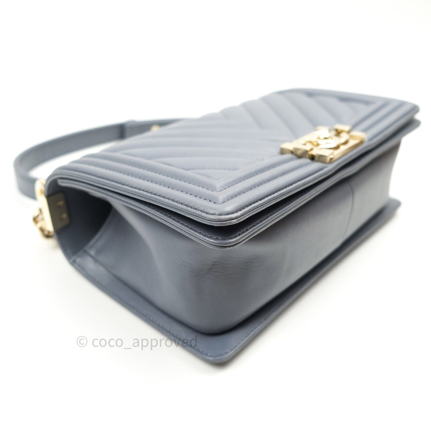 Chanel Boy Chevron Medium Grey Calfskin Light Gold Hardware