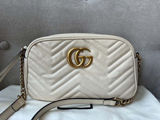Luxury Gucci GG White Marmont Small Shoulder Bag