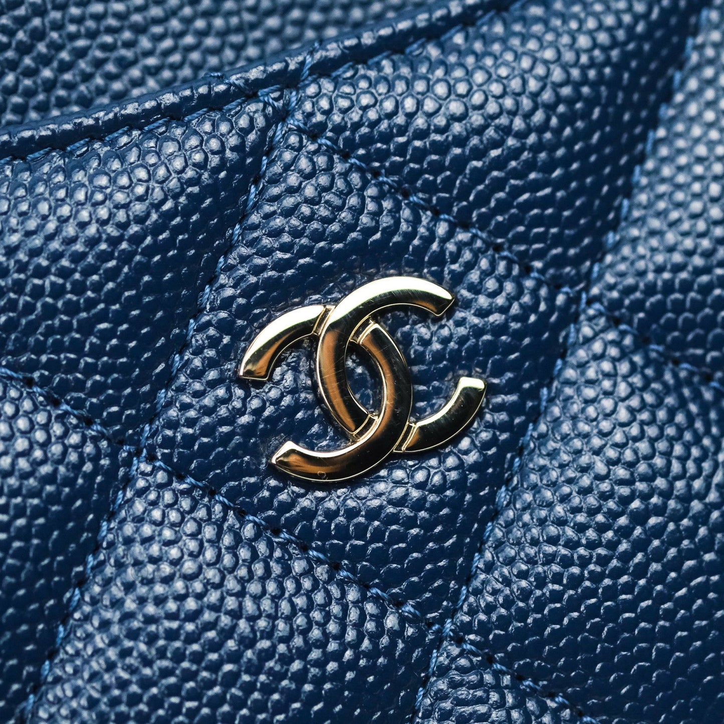 Chanel Quilted Classic Navy Caviar Gold Hardware Flat Card Holder