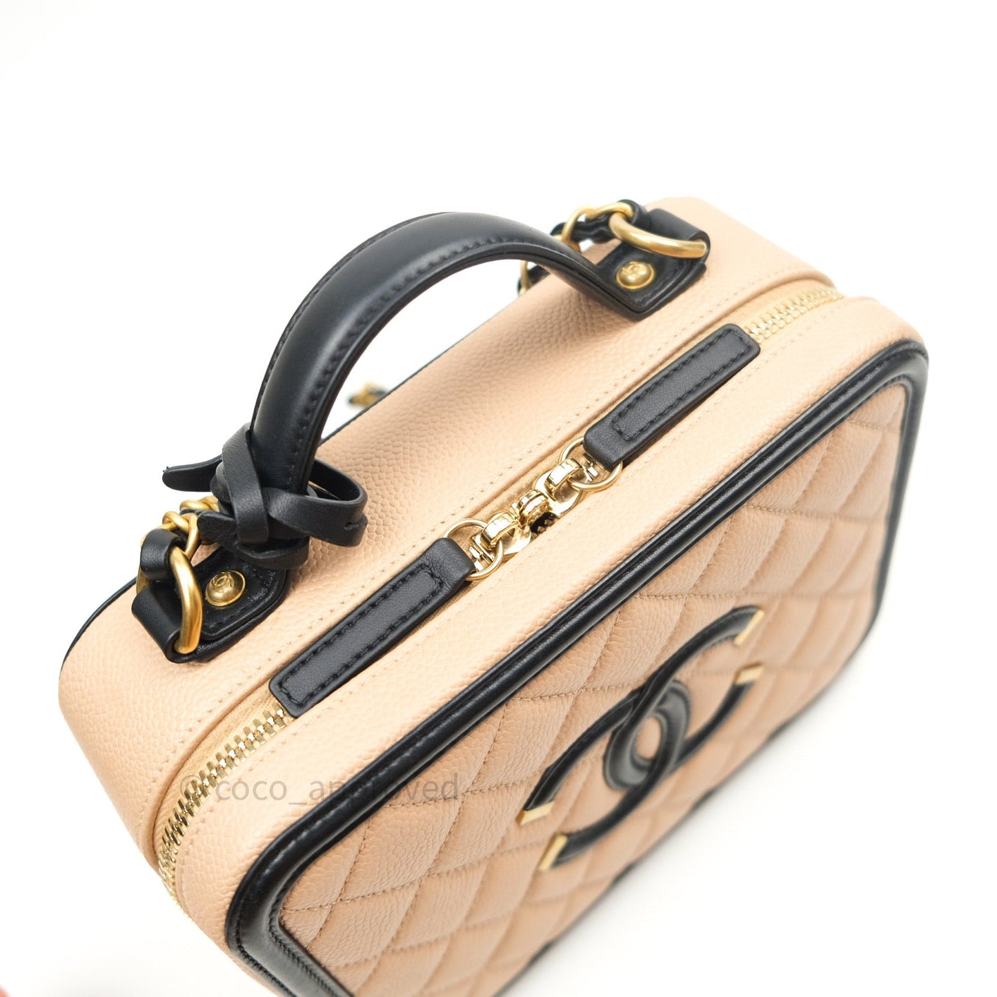Chanel Quilted Medium CC Filigree Vanity Case Beige Caviar Gold Hardware