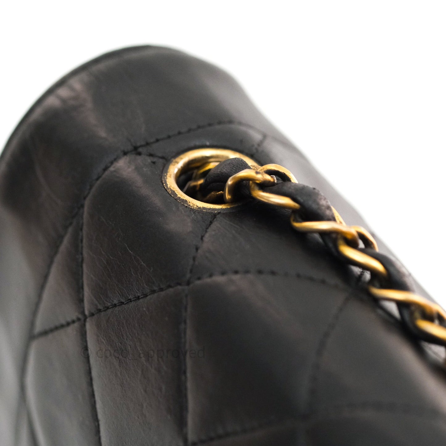 Chanel Black Quilted Lambskin Medium Vintage Classic Diana Flap Bag