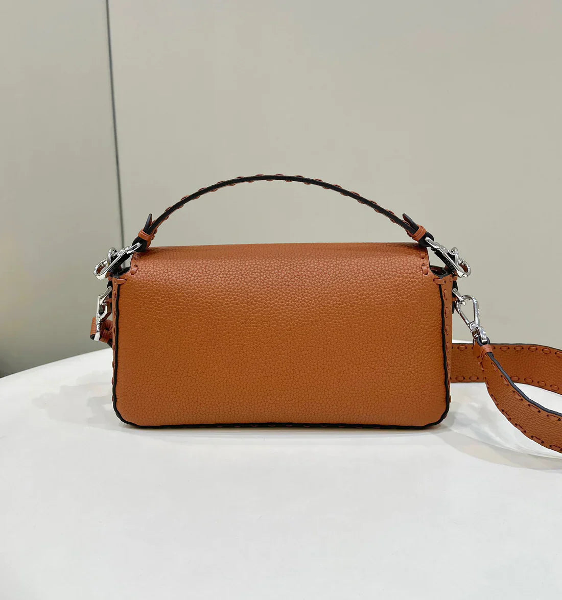 Luxury FendiBAGUETTE 27CM BROWN CALFSKIN SILVER HARDWARE