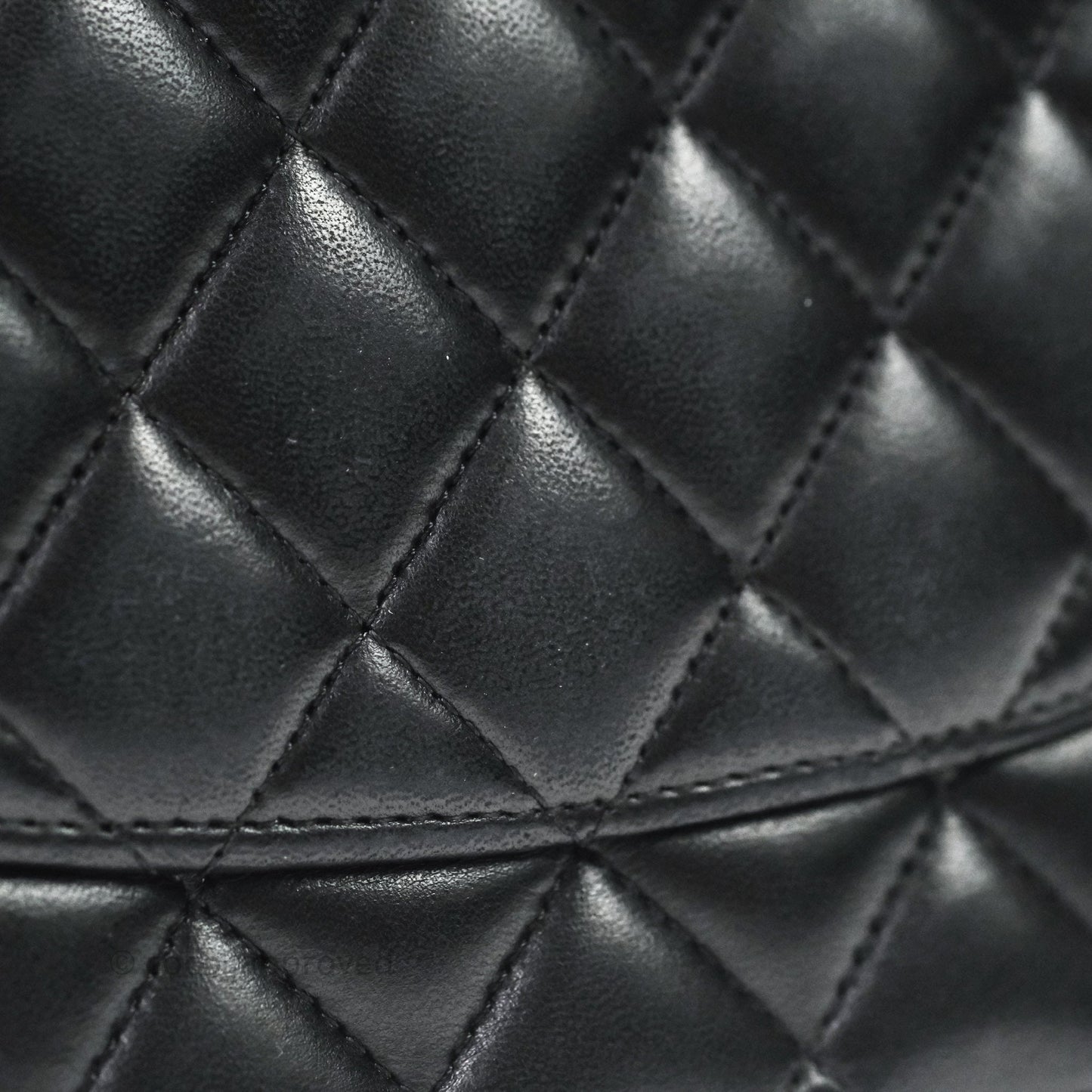 Chanel Classic M/L Medium Double Flap Bag Black Lambskin Gold Hardware