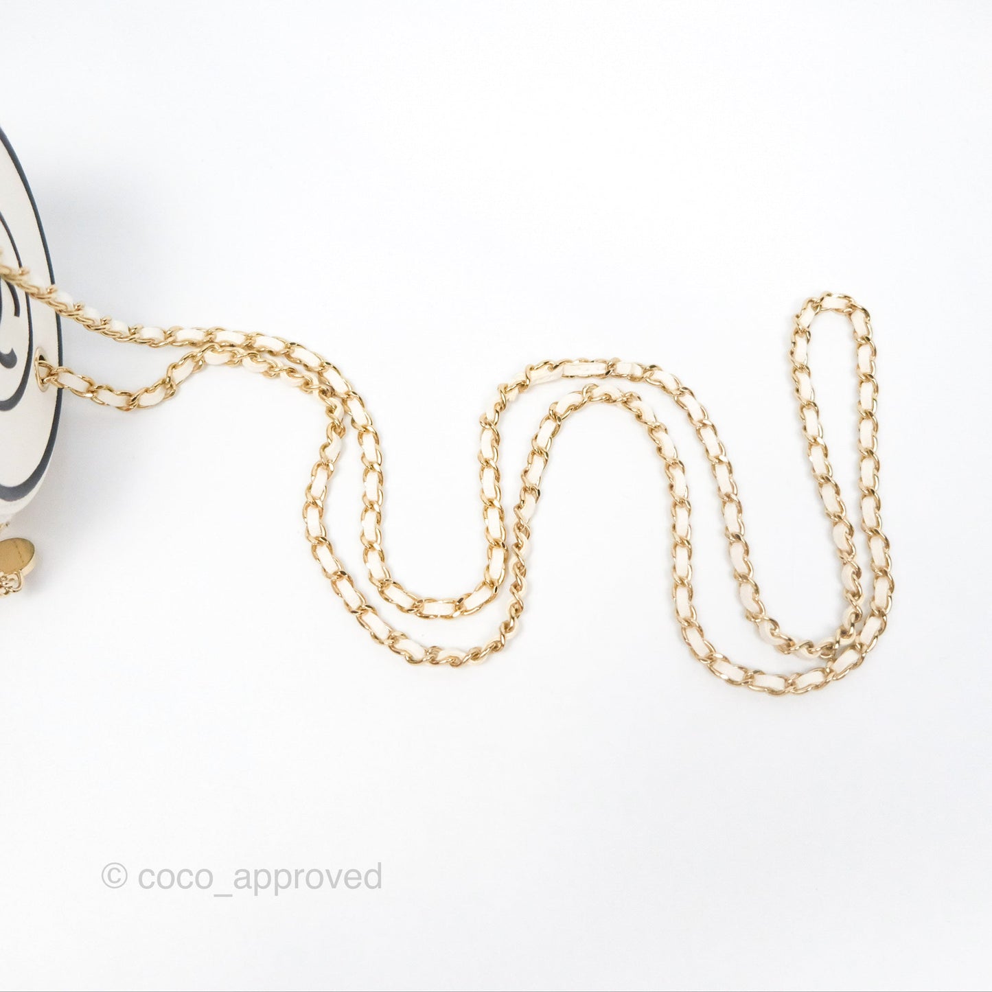 Chanel CC Quilted Round Vanity Clutch With Chain White Lambskin Gold Hardware