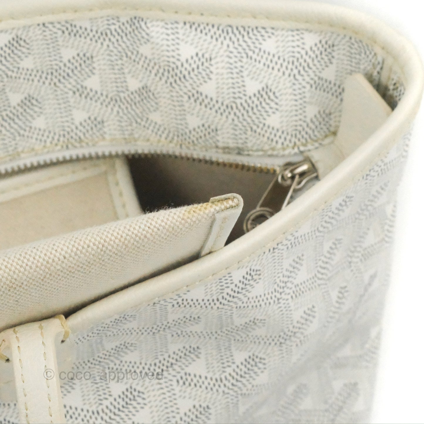 Goyard Artois Goyardine Canvas PM⁣⁣⁣⁣⁣⁣⁣⁣⁣⁣⁣⁣⁣⁣⁣⁣⁣⁣⁣⁣ White