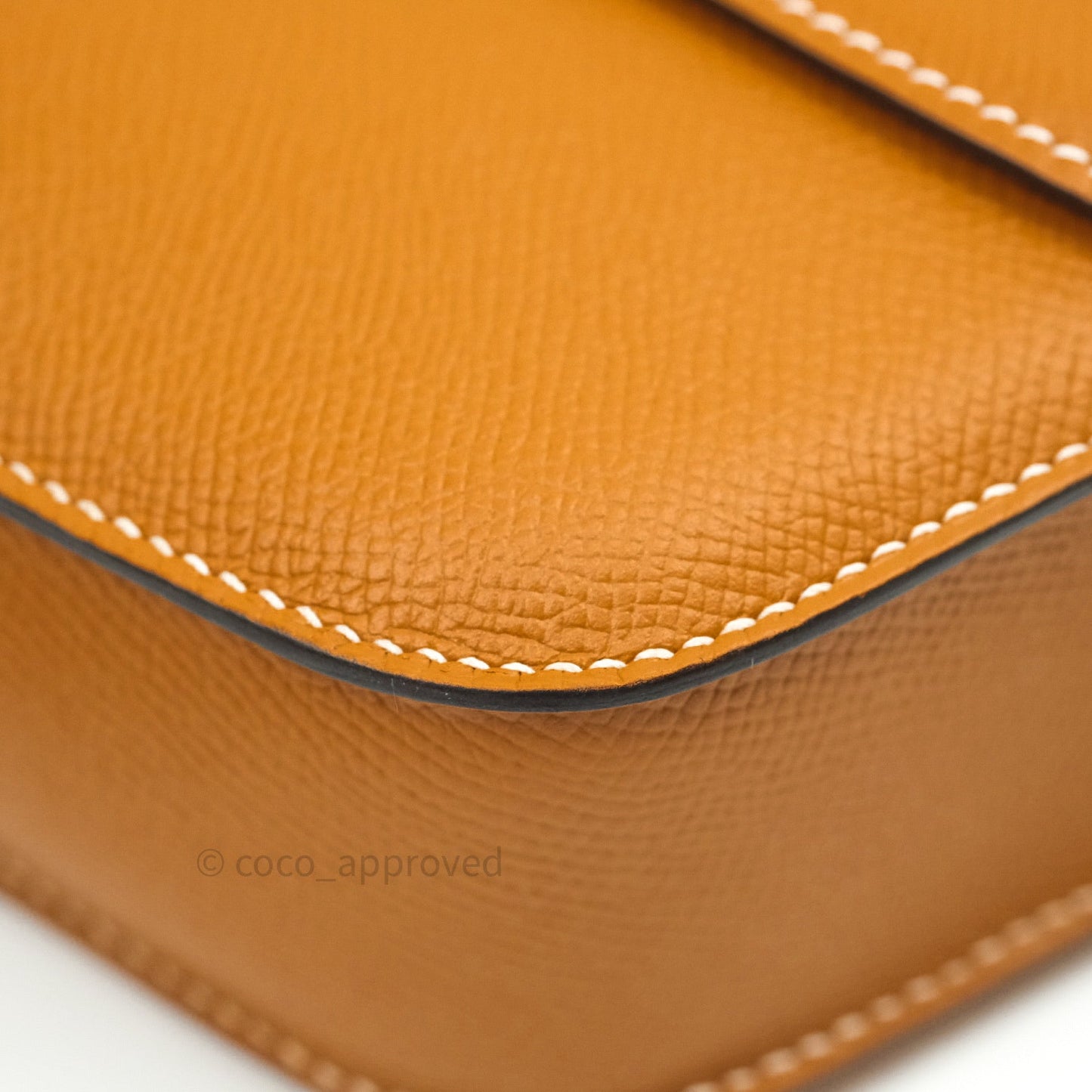 Hermès Cherche-Midi 25 Gold Gold Hardware