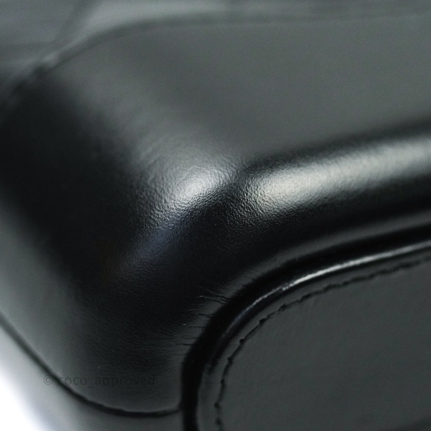 Chanel Gabrielle Clutch With Chain Aged Calfskin Black Mixed Hardware