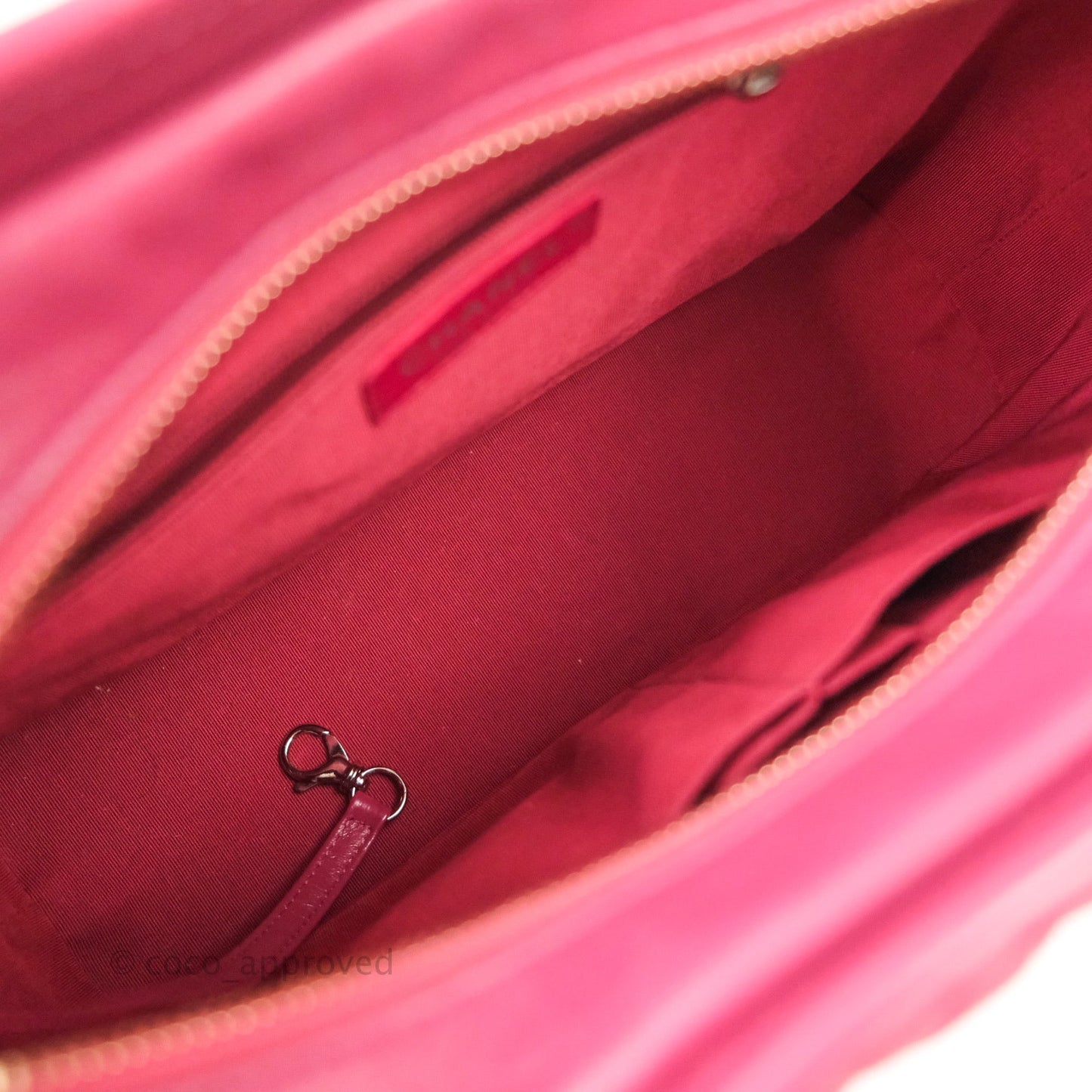Chanel Chevron Medium Gabrielle Hobo Pink Aged Calfskin Mixed Hardware