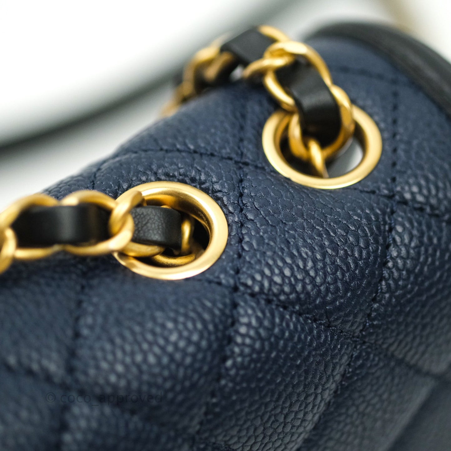 Chanel Quilted Medium CC Filigree Flap Navy Caviar