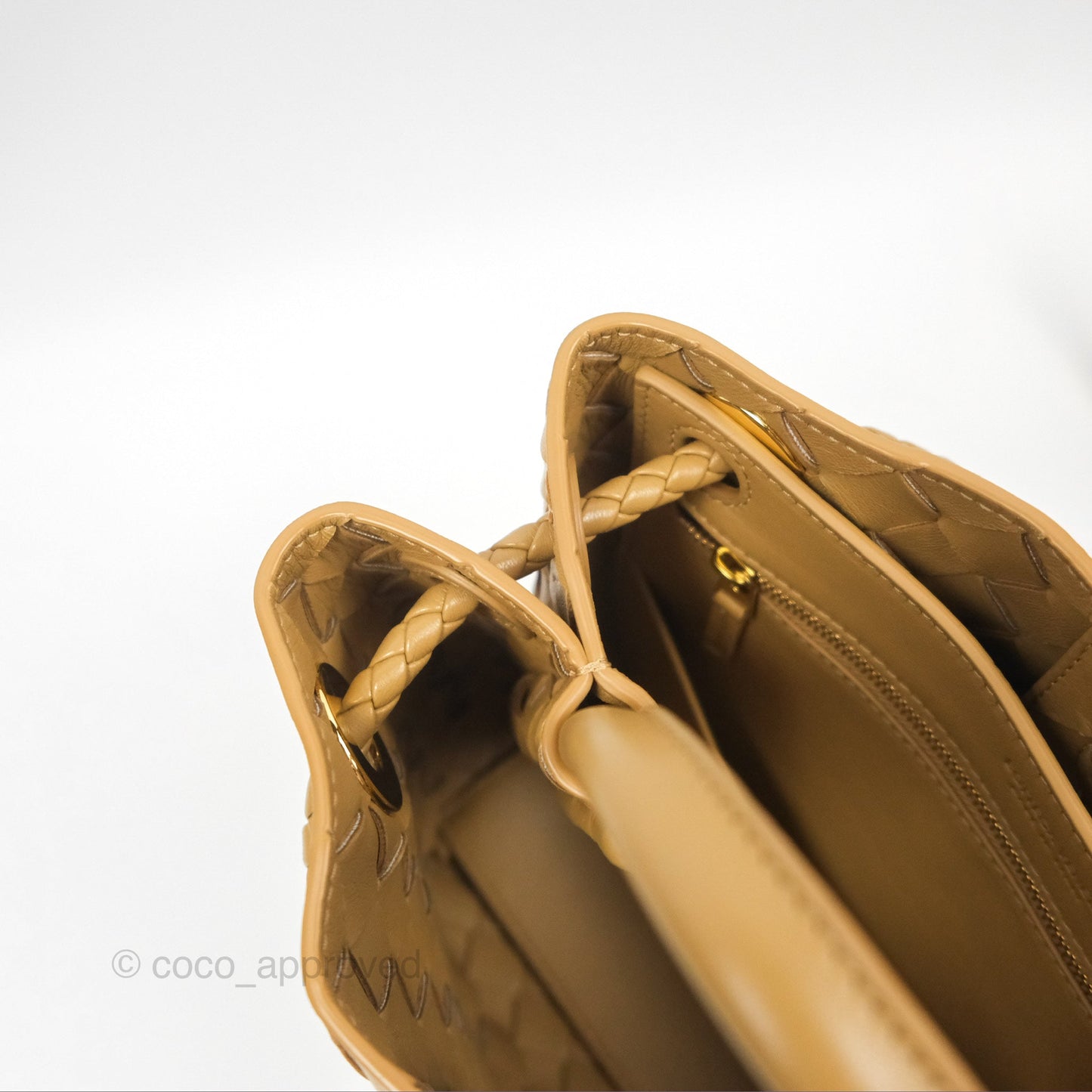 Bottega Veneta Small Andiamo Bag Dark Praline Intrecciato Lambskin