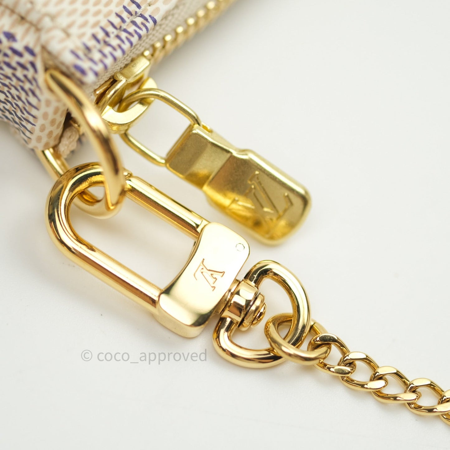 Louis Vuitton Mini Pochette Accessories⁣ Damier Azur Canvas