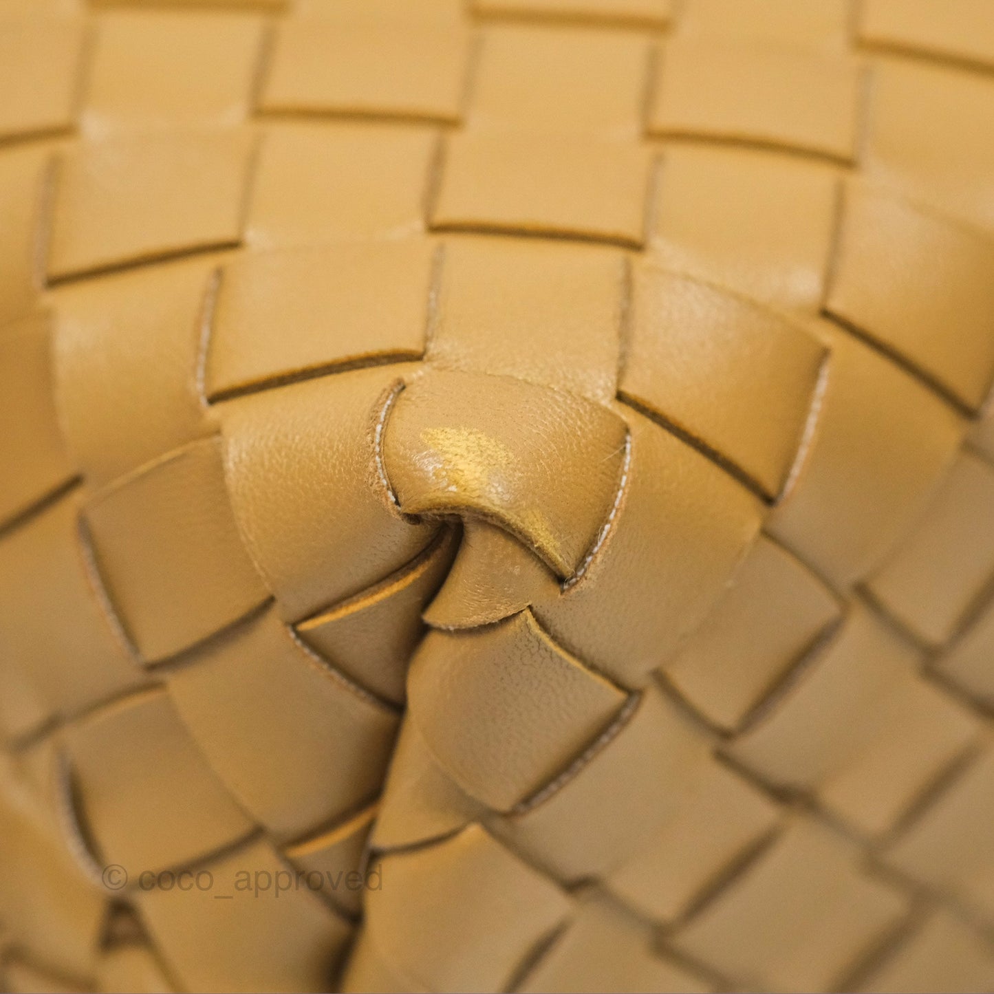 Bottega Veneta Small Andiamo Bag Dark Praline Intrecciato Lambskin
