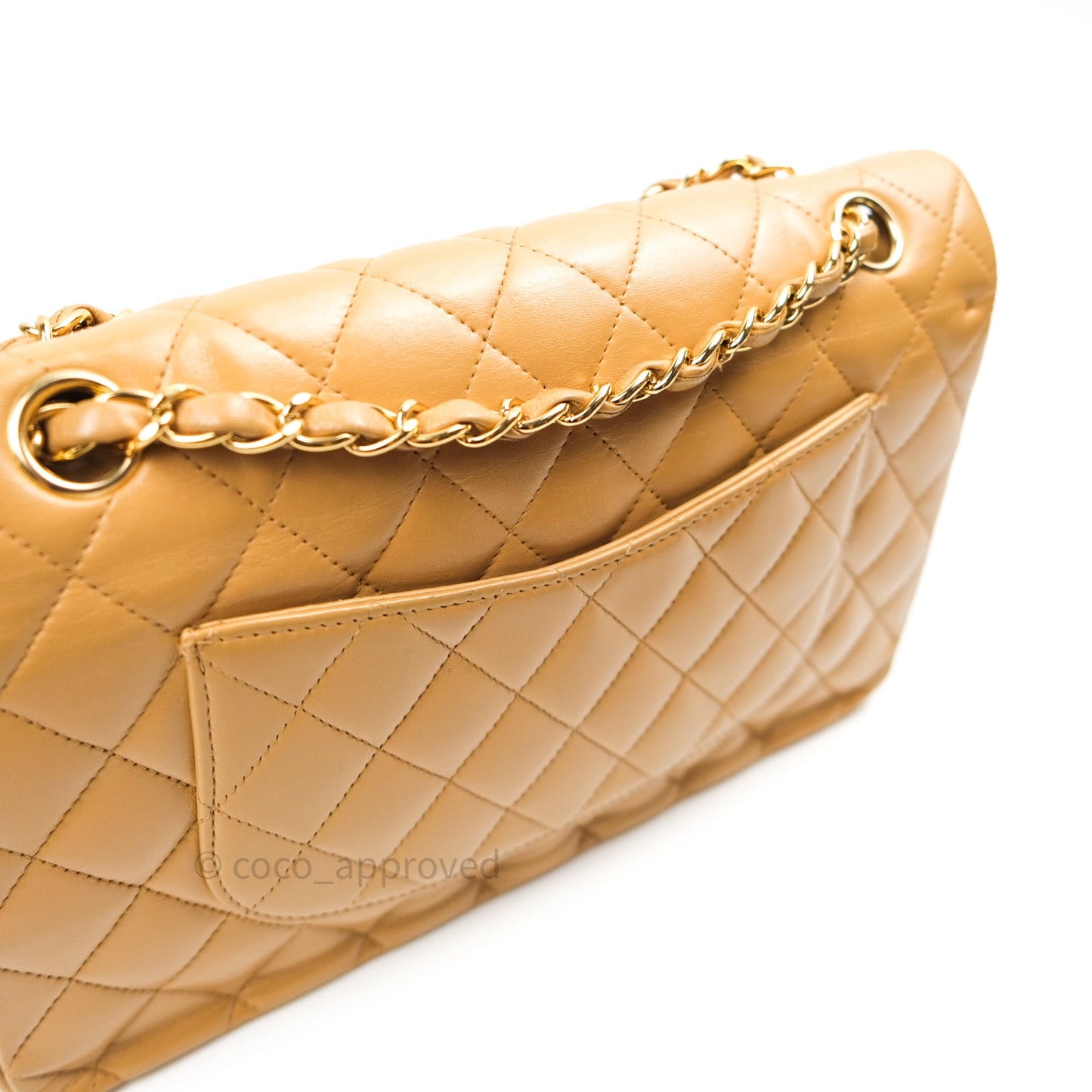 Chanel Vintage Classic M/L Beige Lambskin 24K Gold Hardware