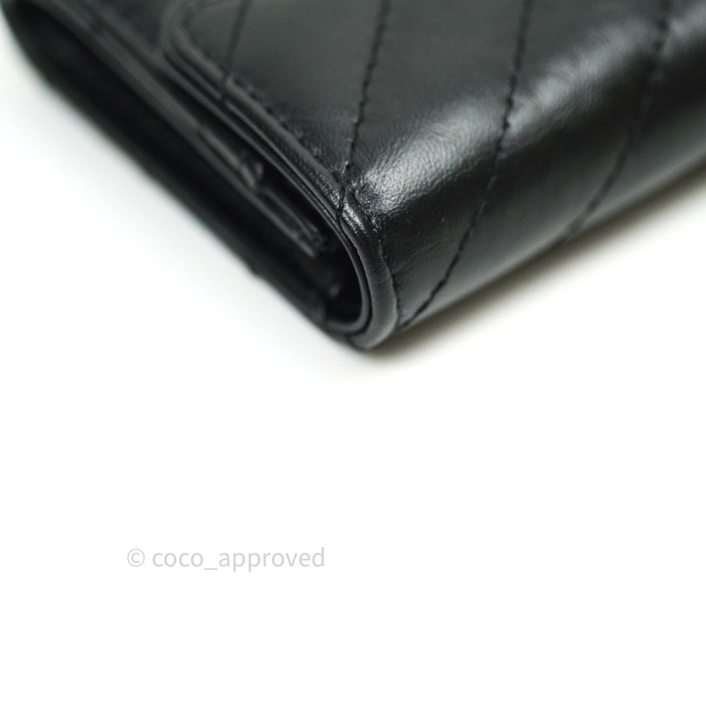Chanel Aged Calfskin Chevron Reissue Card Holder Wallet So Black