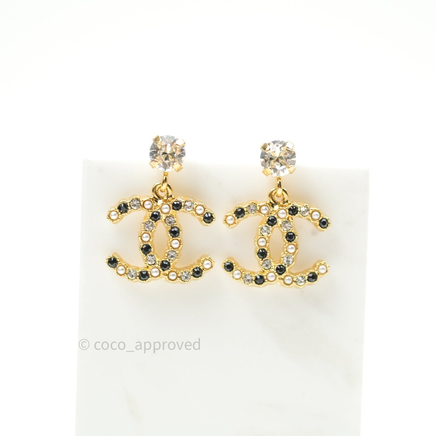 Chanel Earrings Drop CC Gold Crystal
