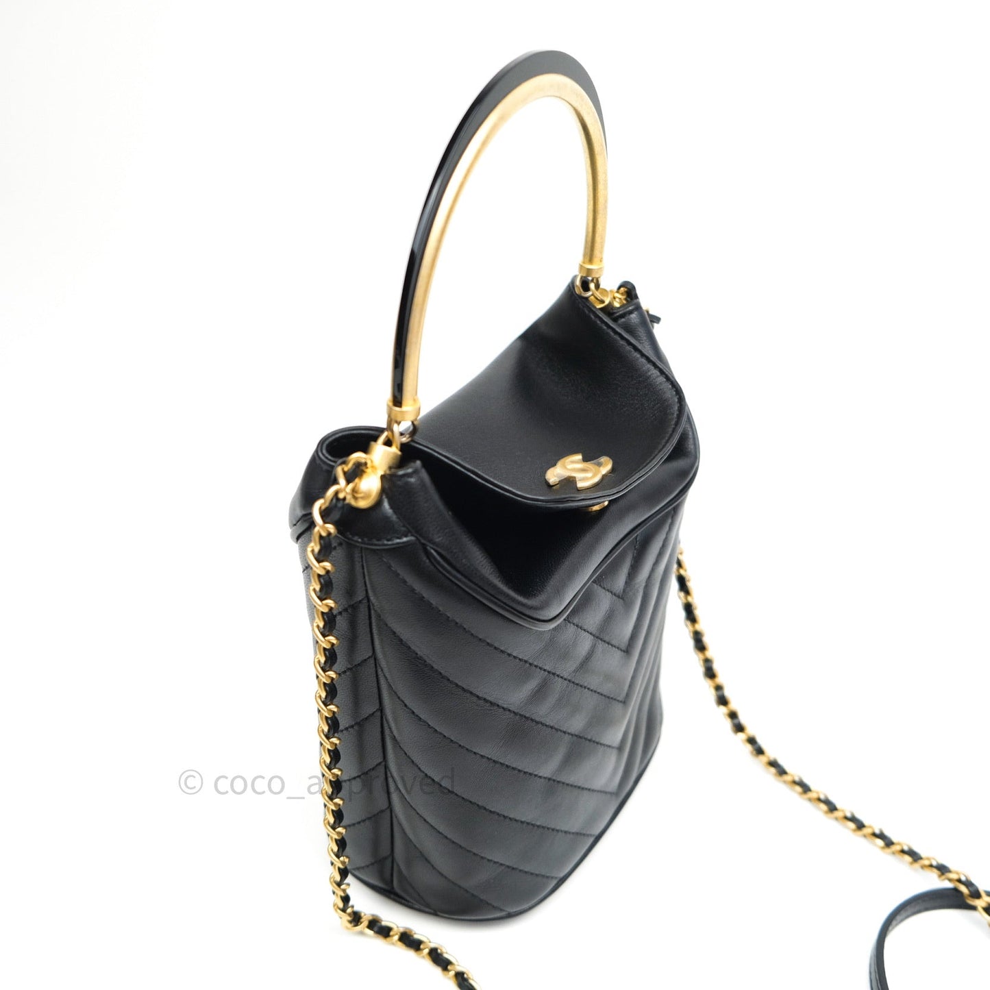 Chanel Chic Bucket Bag Black Lambskin Chevron Quilted With Handle
