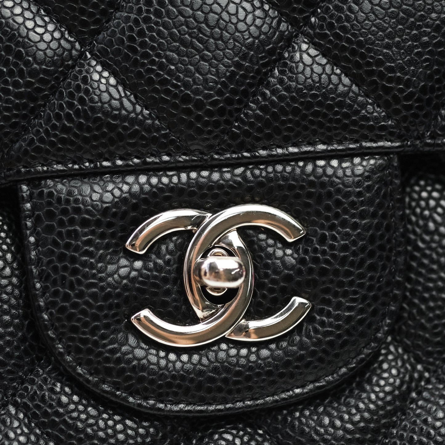 Chanel Single Flap Maxi Caviar Black Silver Hardware