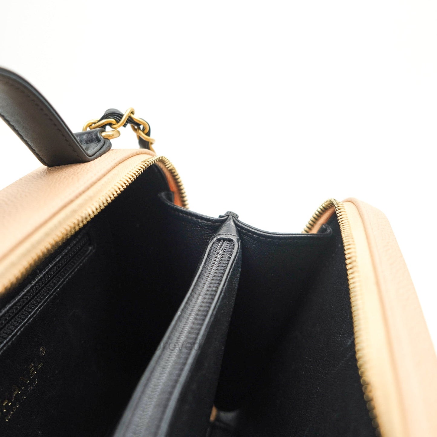 Chanel Quilted Medium CC Filigree Vanity Case Beige Caviar Gold Hardware