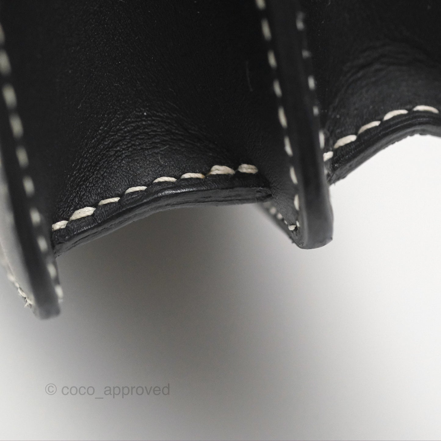 Hermès Roulis 23 Noir 89 Sombrero Gold Hardware