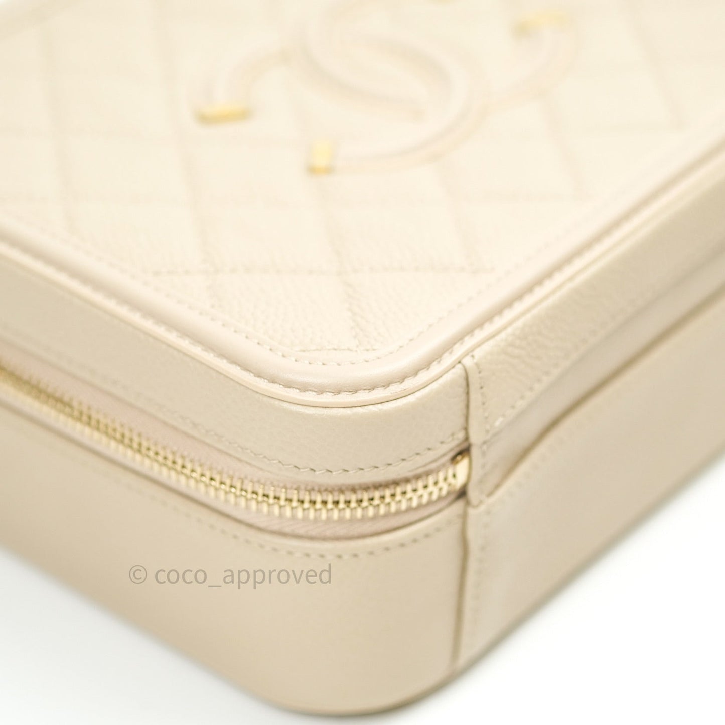 Chanel Quilted Medium CC Filigree Vanity Case Light Beige Caviar Gold Hardware