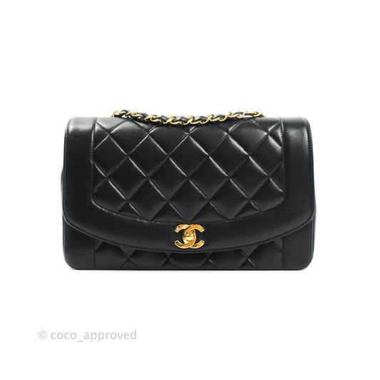 Chanel Black Quilted Lambskin Medium Vintage Classic Diana Flap Bag