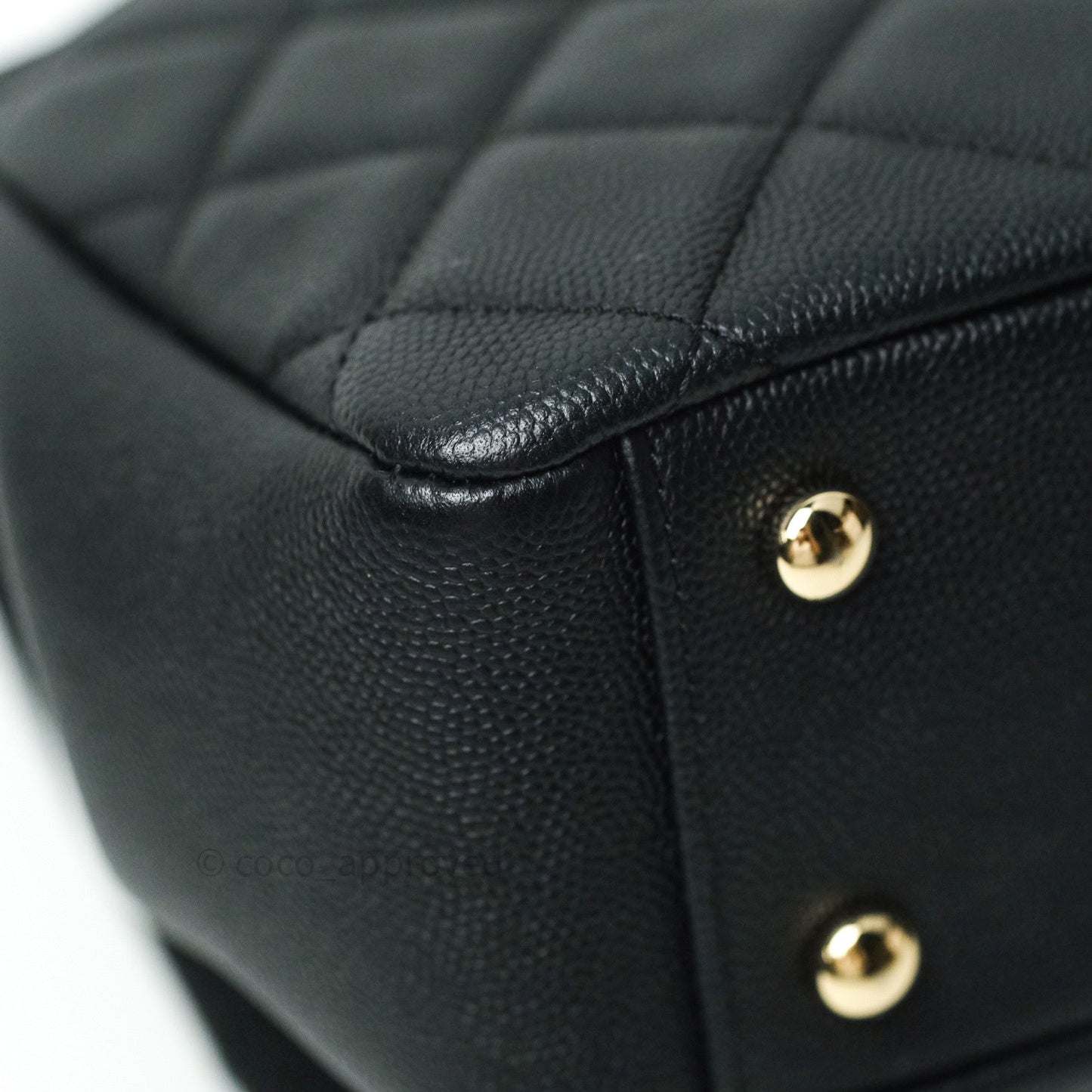Chanel Quilted Medium Business Affinity Flap Black Caviar Light Gold Hardware