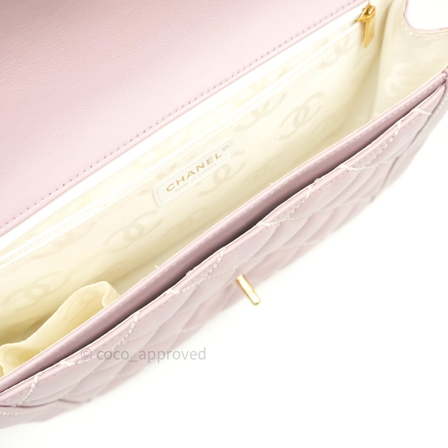Chanel Vintage Medium Flap Lilac Lambskin 24K Gold Hardware