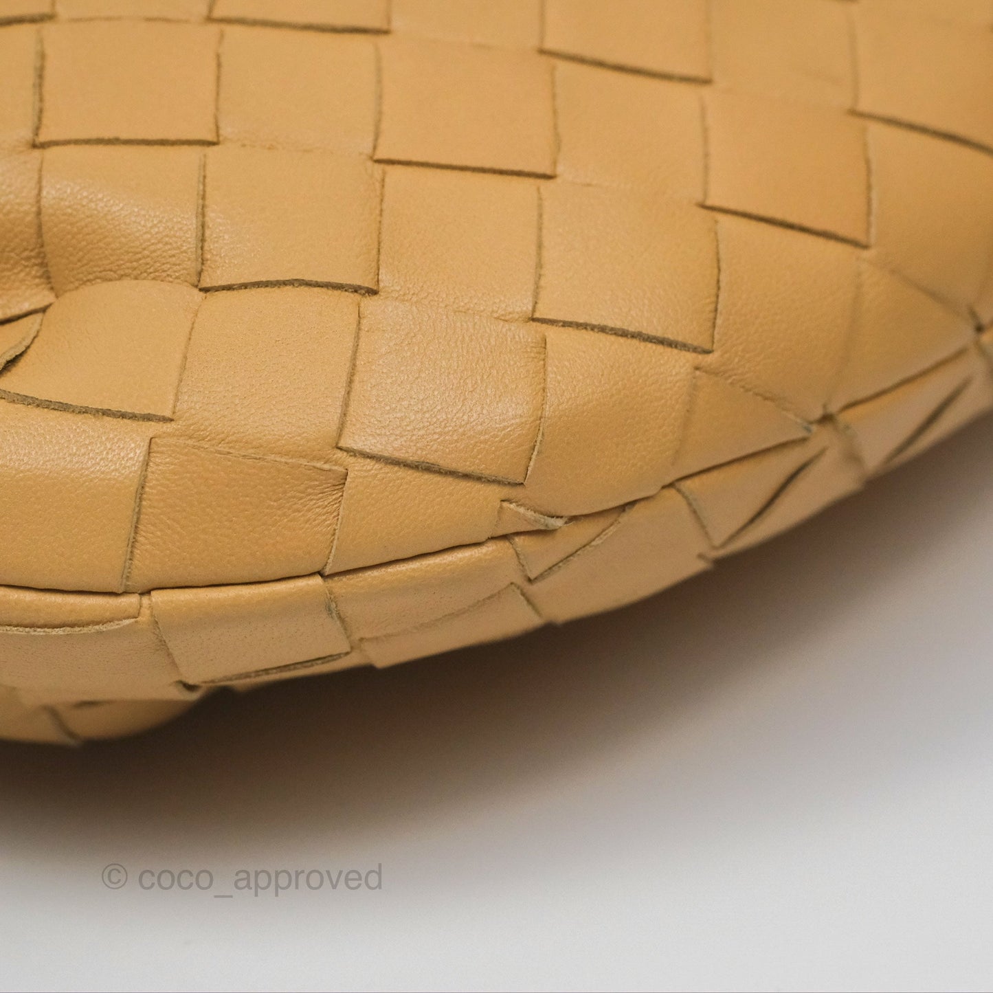 Bottega Veneta Mini Jodie Clutch Bag Intrecciato Almond Lambskin Gold Hardware