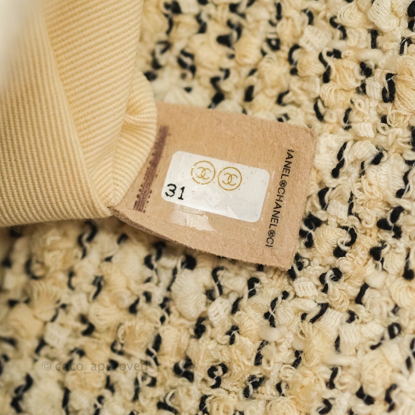 Chanel 19 Small Tweed Oreo Cream Mixed Hardware