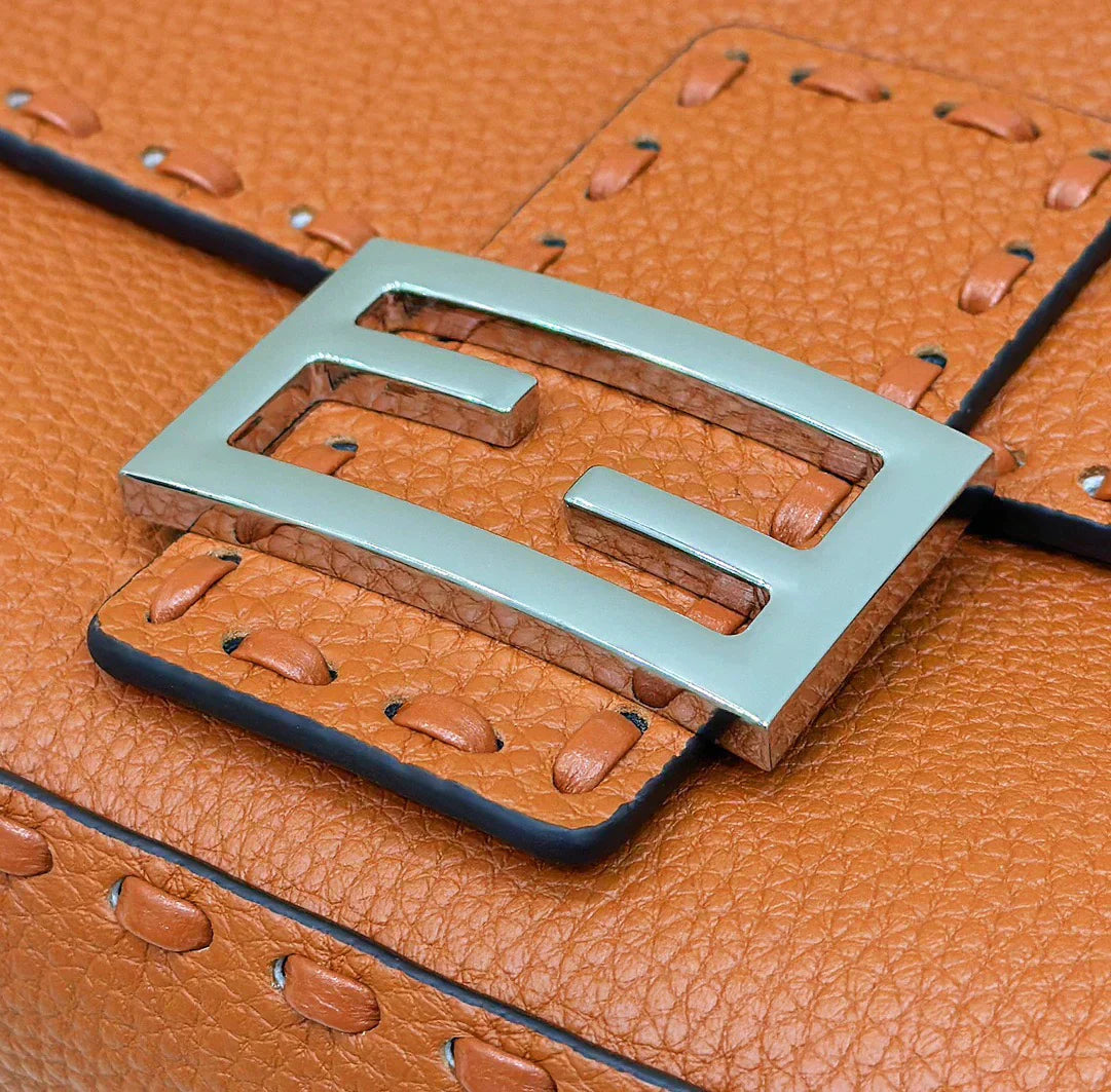 Luxury FendiBAGUETTE 27CM TAN CALFSKIN SILVER HARDWARE
