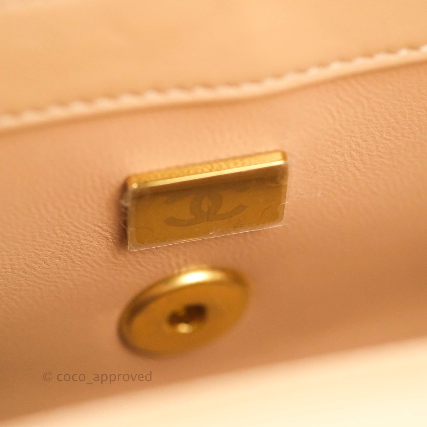 Chanel Quilted Mini Perfect Fit Adjustable Beige Calfskin Gold Hardware 21A