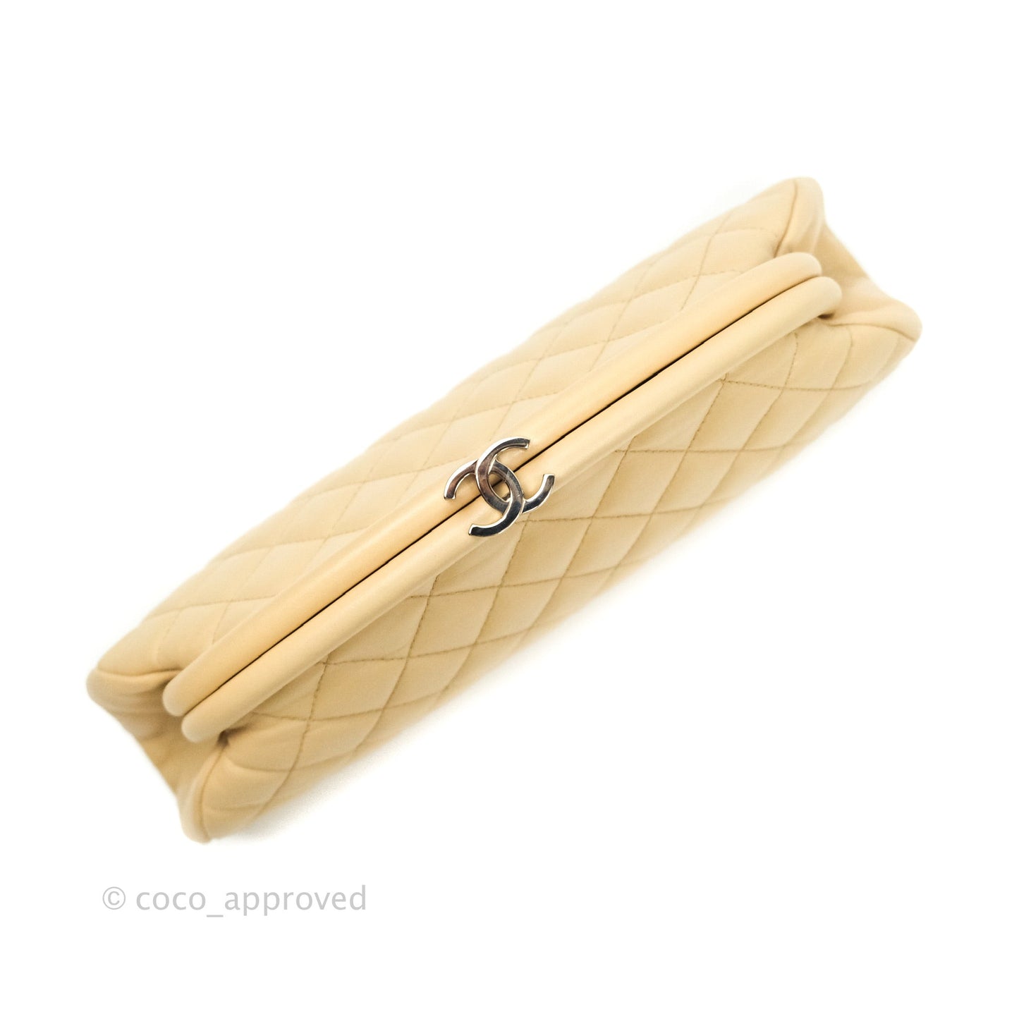Chanel Quilted Timeless Kisslock Clutch Beige Lambskin Silver Hardware