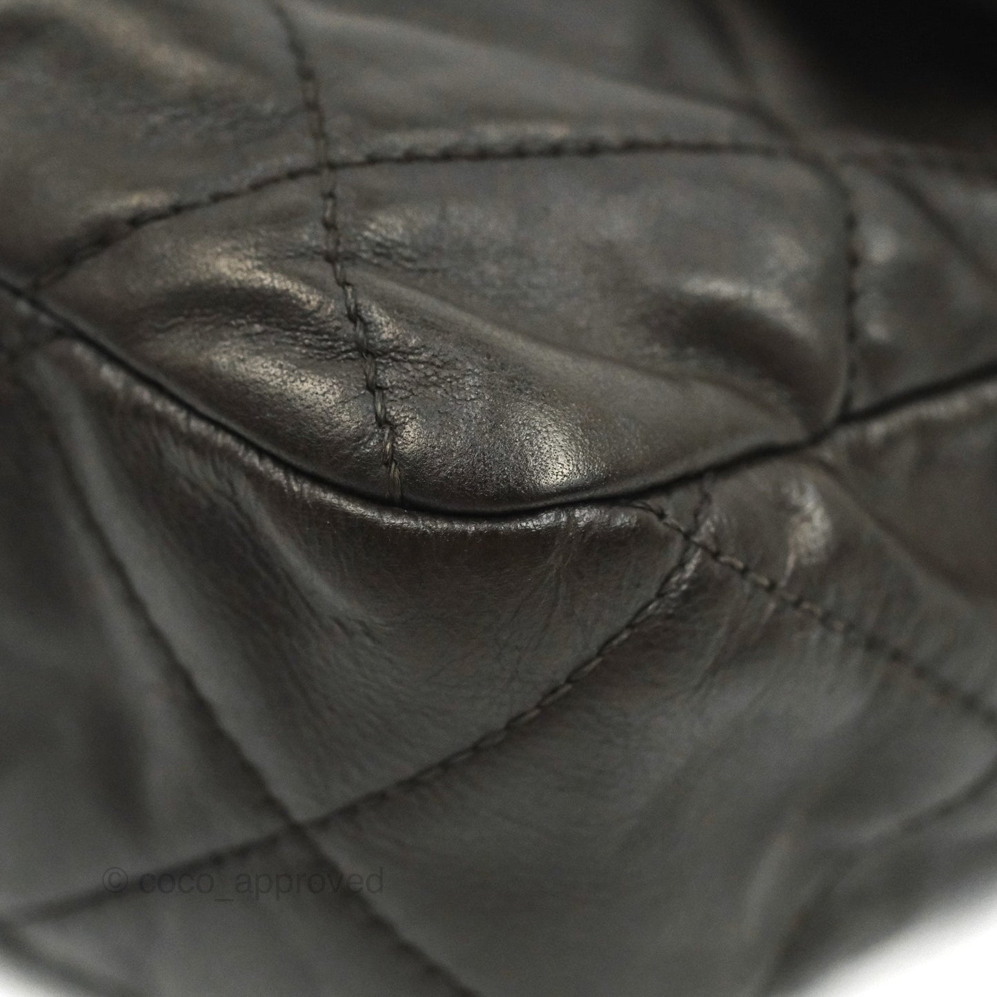 Chanel Chic Quilted Flap Bag Iridescent Dark Brown Calfskin Ruthenium Hardware