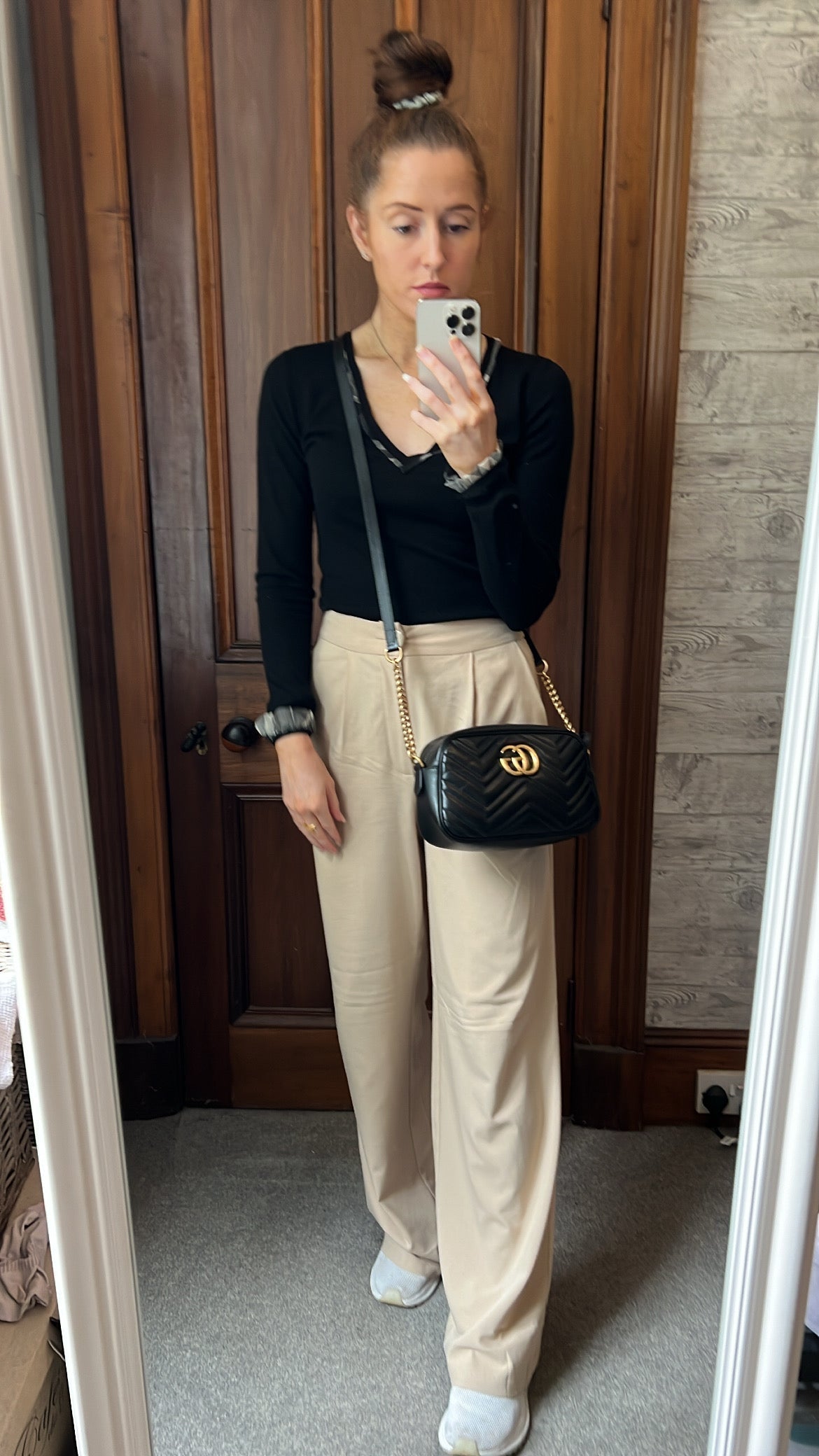 Luxury Gucci GG Black Marmont Small Shoulder Bag