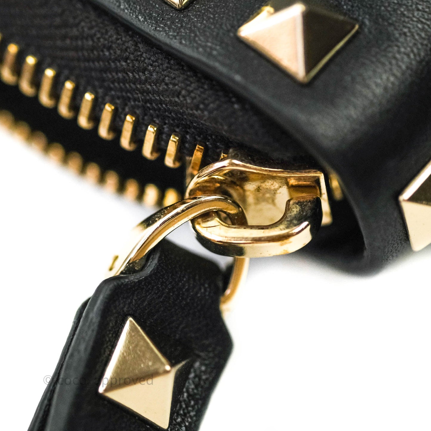 Valentino Garavani Rockstud Wallet Black Gold Hardware