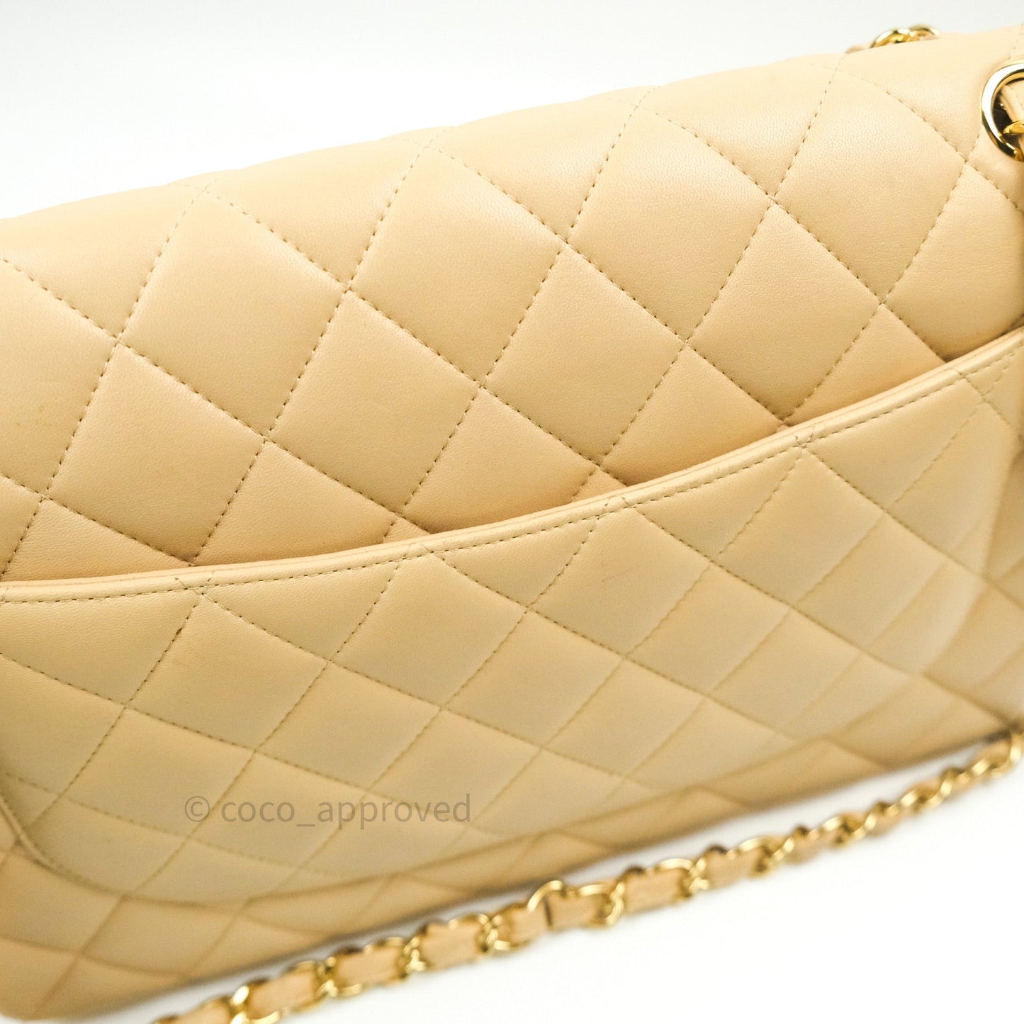 Chanel Classic Jumbo Double Flap Beige Lambskin Gold Hardware⁣⁣