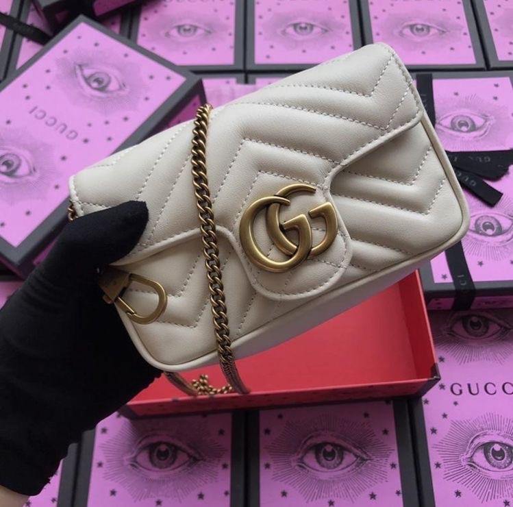 Luxury Gucci Marmont Small Matelassé Shoulder Bag