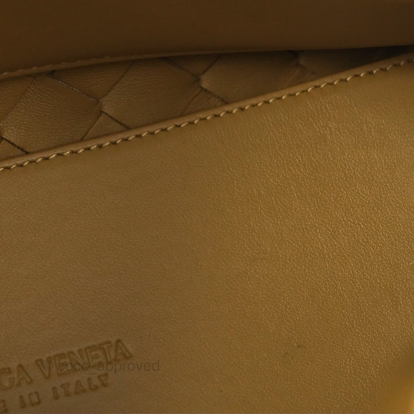Bottega Veneta Small Andiamo Bag Dark Praline Intrecciato Lambskin