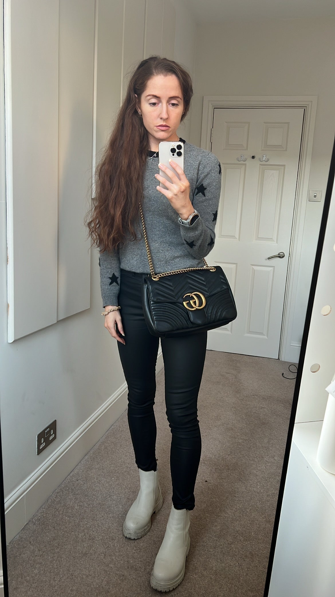 Luxury Gucci GG Black Marmont Medium Shoulder Bag ( 2,070)