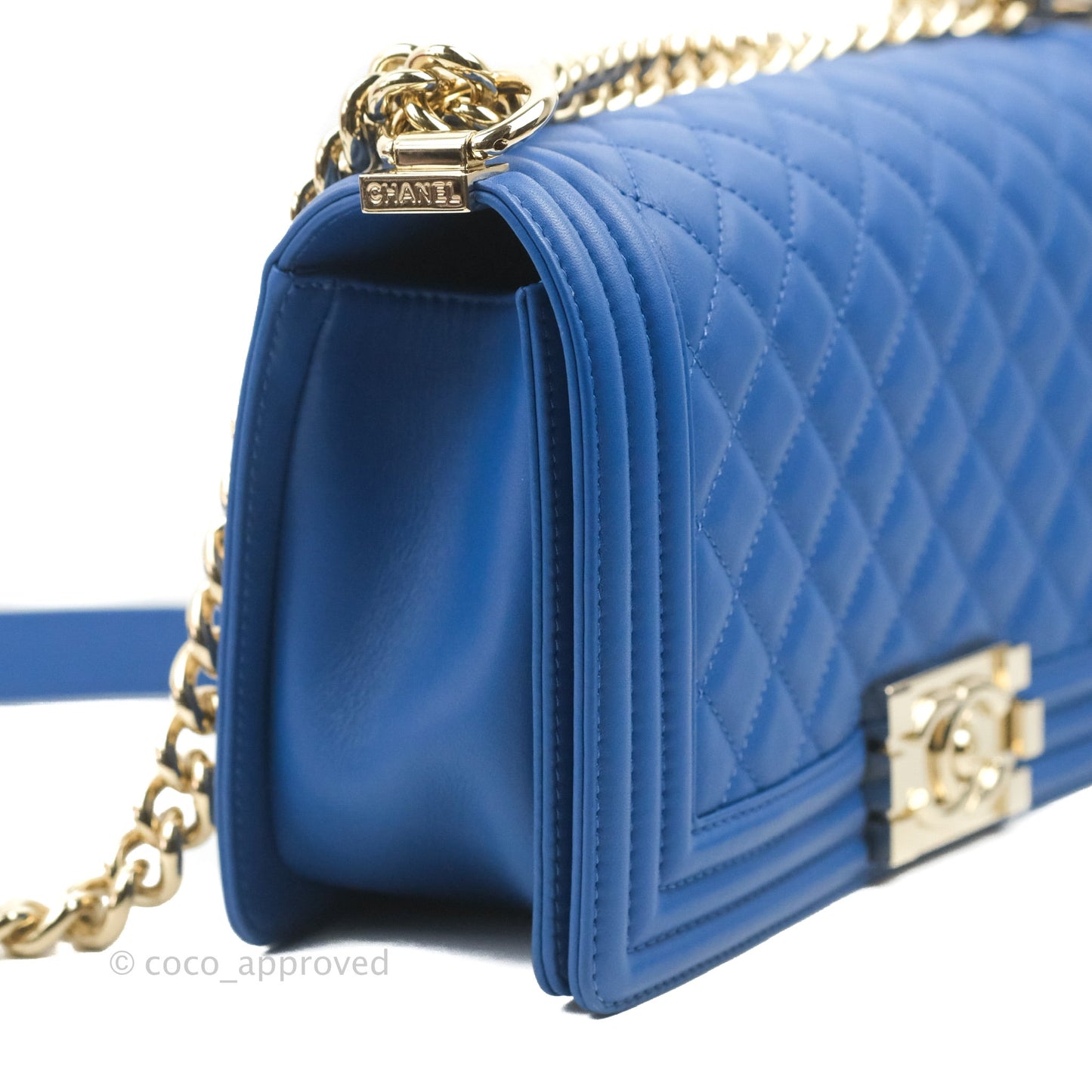 Chanel Quilted Medium Boy Blue Calfskin Gold Hardware