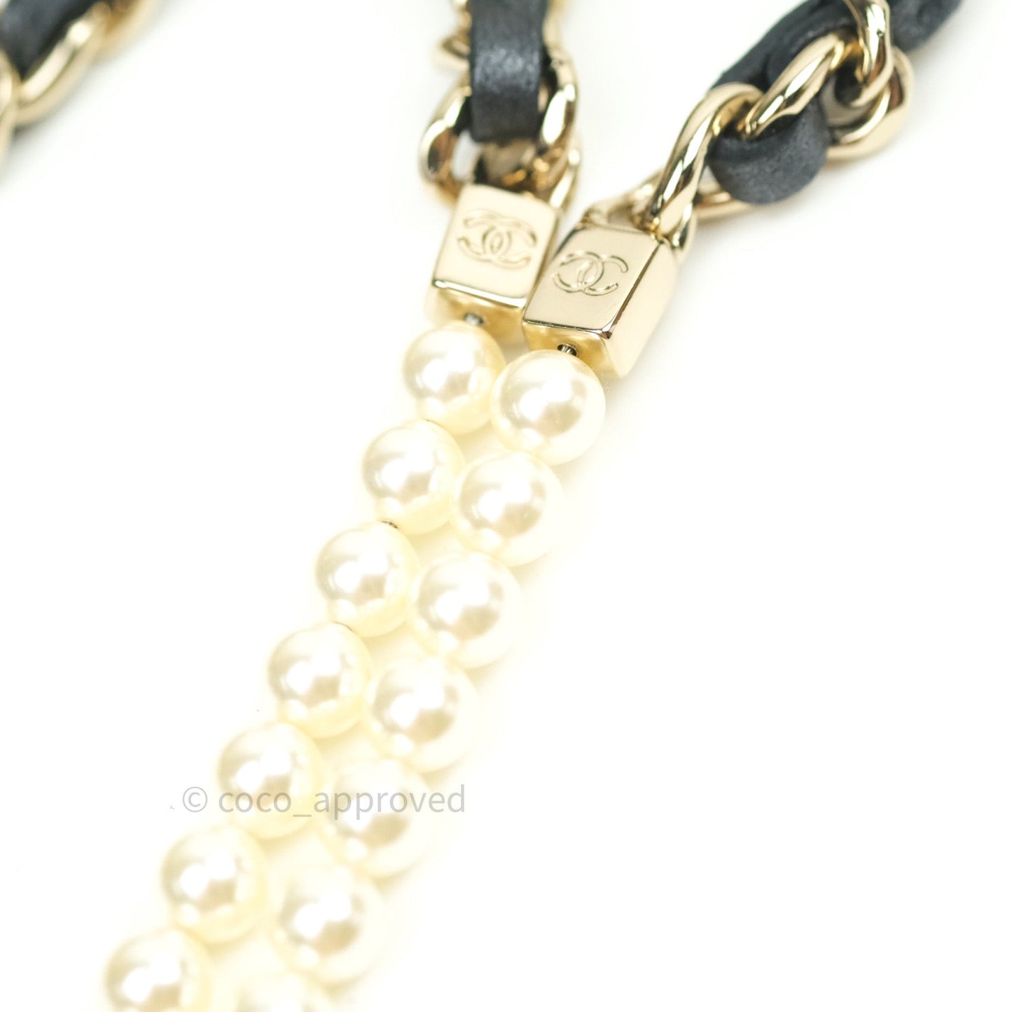 Chanel Quilted Black Iridescent Lambskin Pearl Wallet On Chain WOC