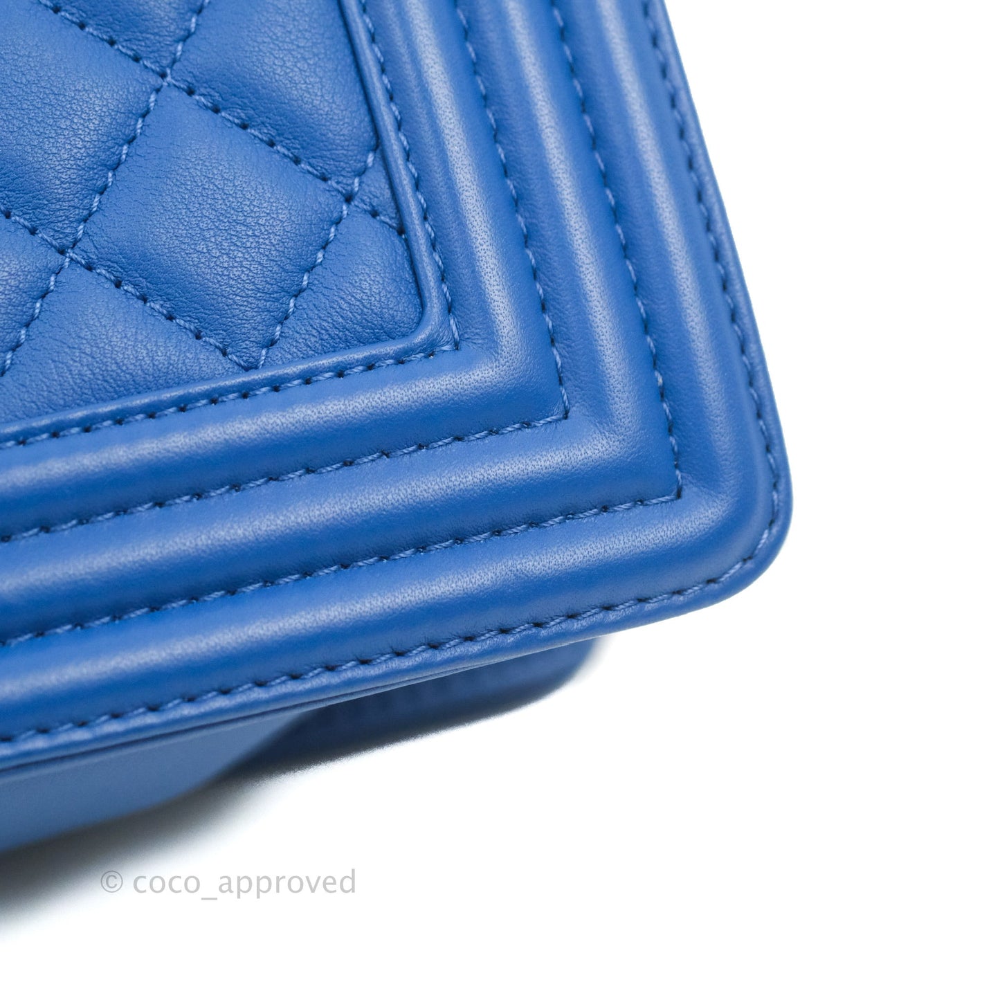 Chanel Quilted Medium Boy Blue Calfskin Gold Hardware