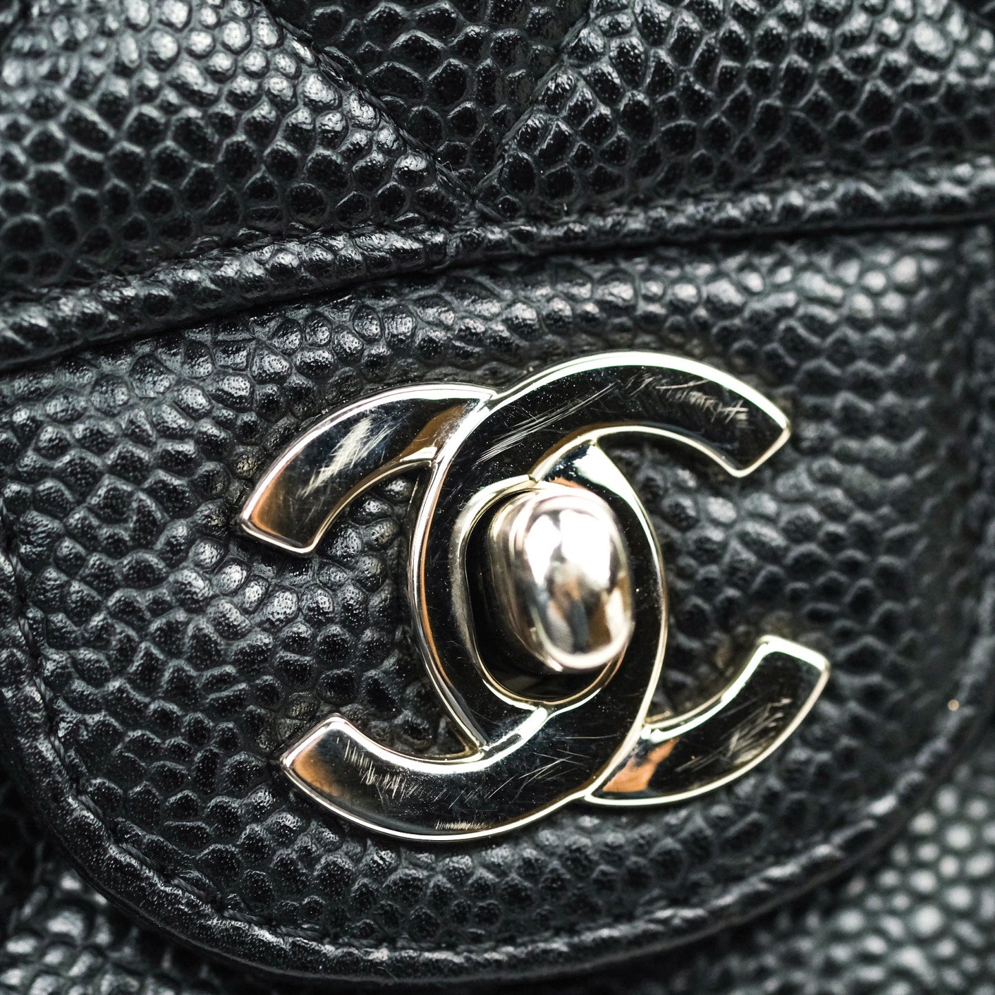 Chanel Quilted M/L Medium Double Flap Bag Black Caviar Silver Hardware